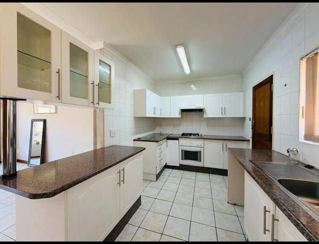 2 BEDROOM PROPERTY TO RENT IN BARTLETT
